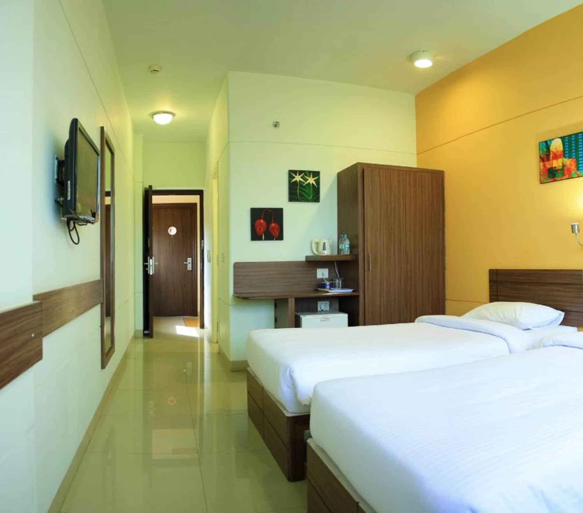 Hotel Manesar Gurgaon Bagian luar foto